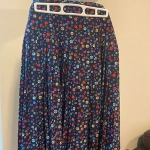 Flowy Floral Skirt
